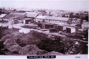 Photo:Valentine Pen Factory 1939