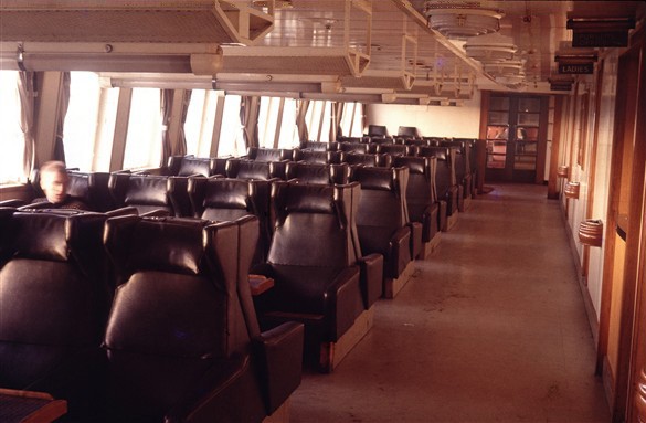 Photo:Aircraft style seating - port side
