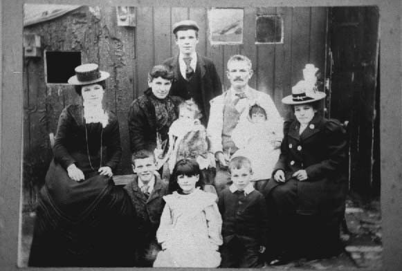 Photo:Pittam Family 1903