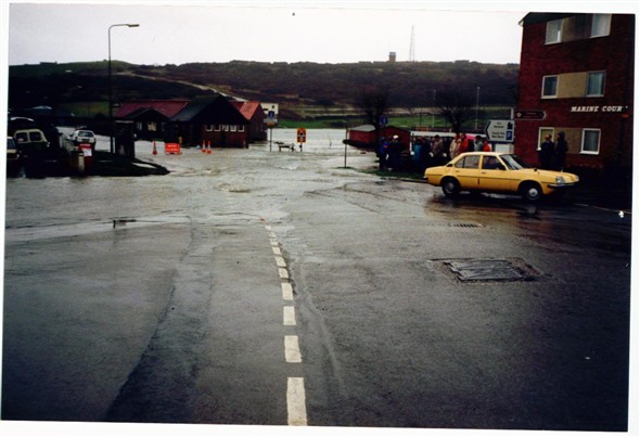 Photo:Fort rd flood