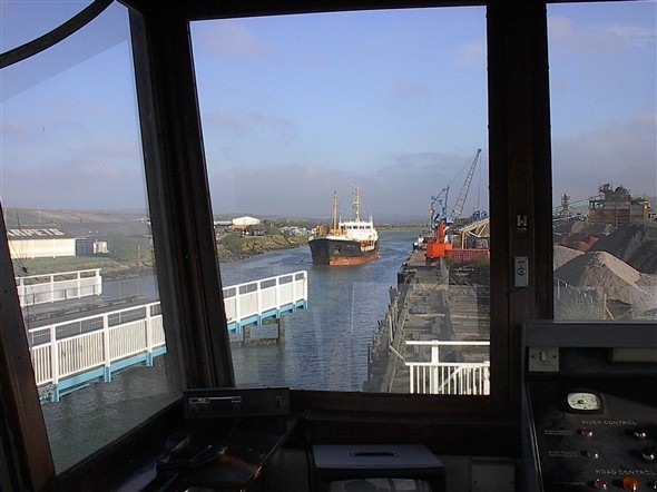 Photo: Illustrative image for the 'BALLAST BOAT LEAVING NORTH QUAY' page