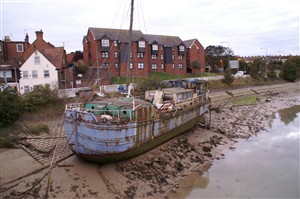 Photo:Low Tide at the Ghost Ship