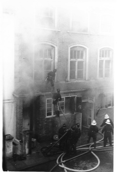 Photo: Illustrative image for the 'DOWNS LAUNDRY FIRE.' page