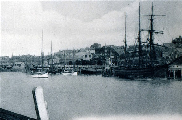Photo:VIEW LOOKING S/W - c1900