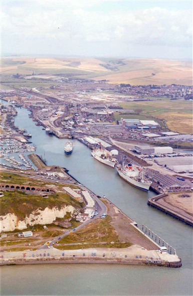 Photo: Illustrative image for the 'AERIAL VIEWS OF THE HARBOUR' page