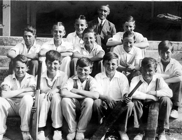Photo:Fred Moon second row, far left.  Does anyone recognise the other boys?