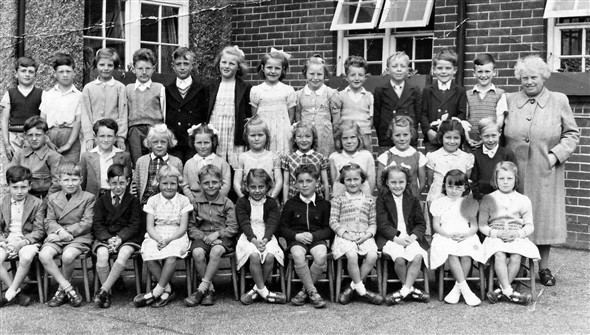 Photo: Illustrative image for the 'MEECHING INFANTS SCHOOL GROUP' page