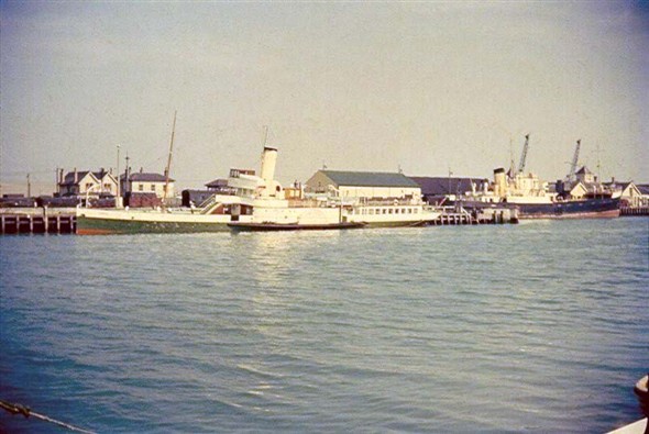 Photo: Illustrative image for the 'PADDLE STEAMER 'CONSUL'' page